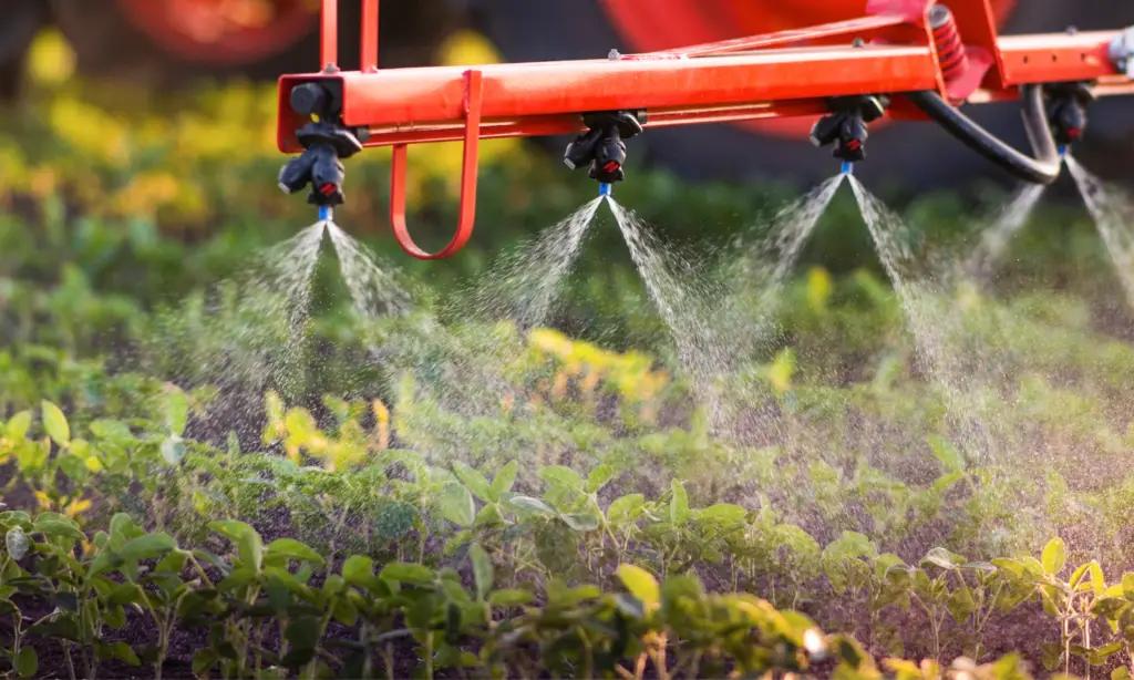 Pulverização agrícola com foco nos bicos e pontas para aplicação de agrotóxicos