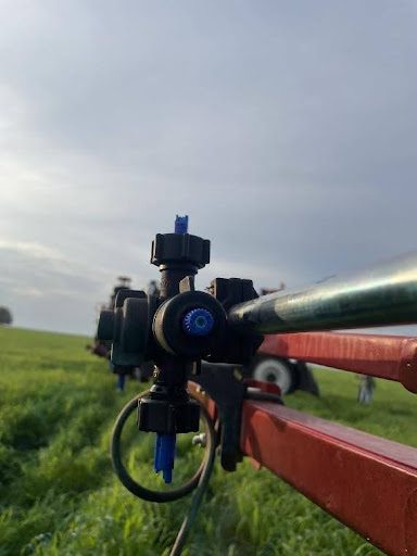 Área com a aplicação de defensivos agrícolas (área experimental AproSoja – MT)